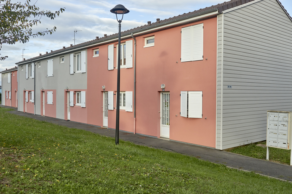 Maison FRESNAY SUR SARTHE T4